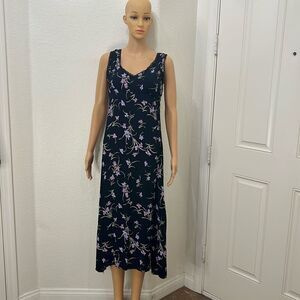 Floral Dress Sz Medium Made In India V Neck Sleeveless Midi 💯% Rayon Side Slit